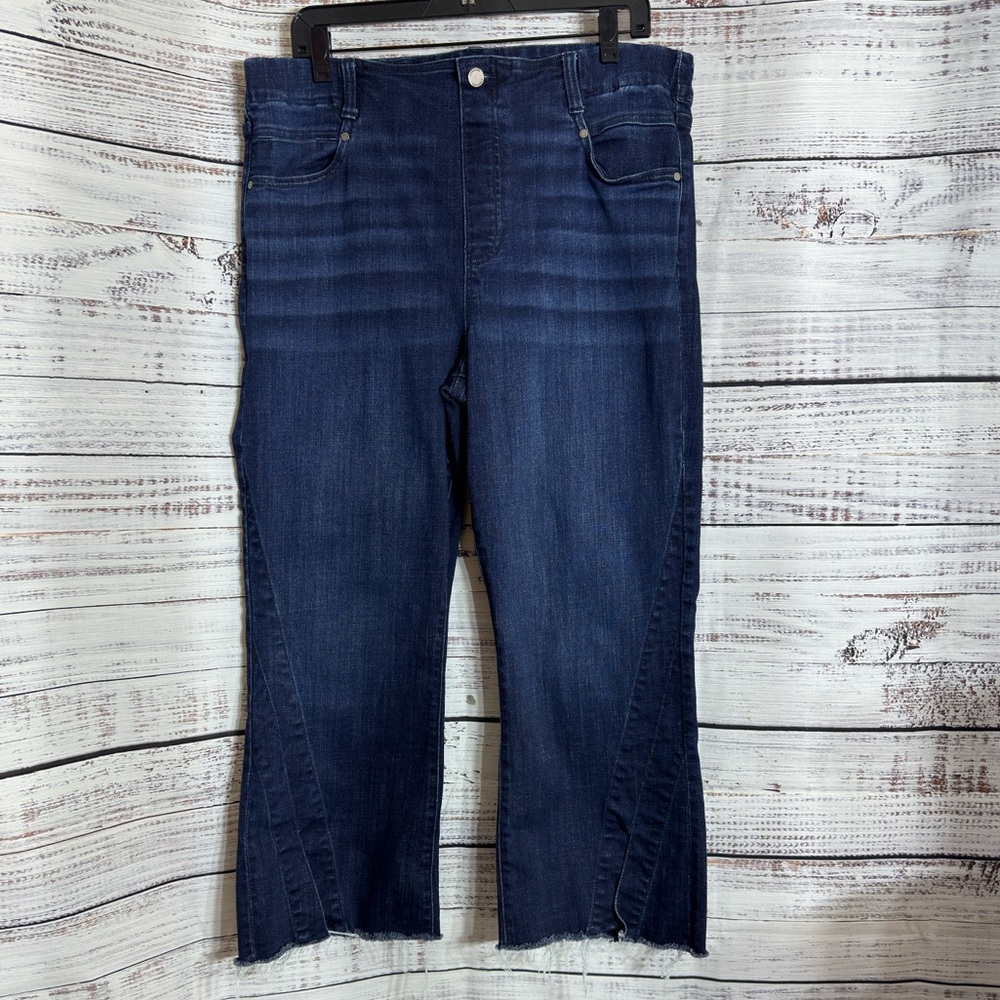 Liverpool Jeans Womens Size 16 Dark Blue Gia Glider flare cropped ripped hem